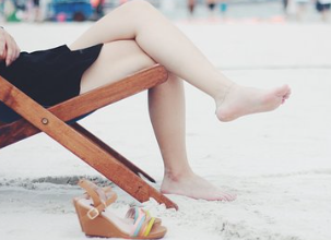 5 Surprising Benefits of Soaking Feet in Salt Water