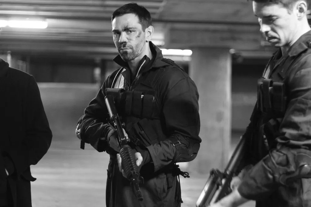 Synopsis: He Who Dares, a Combination of The Raid and Die Hard