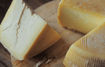Recommended Cheeses for Your Baby's Complementary Feeding